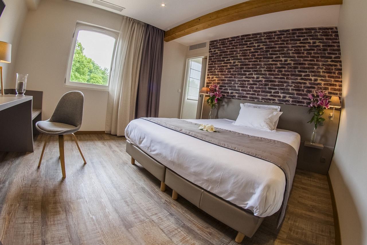 La Sorelle Hotel Golf Et Restaurant Villette-sur-Ain Dış mekan fotoğraf