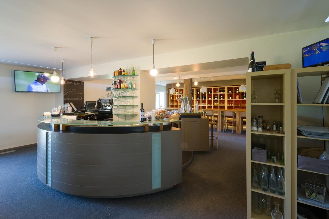 La Sorelle Hotel Golf Et Restaurant Villette-sur-Ain Dış mekan fotoğraf